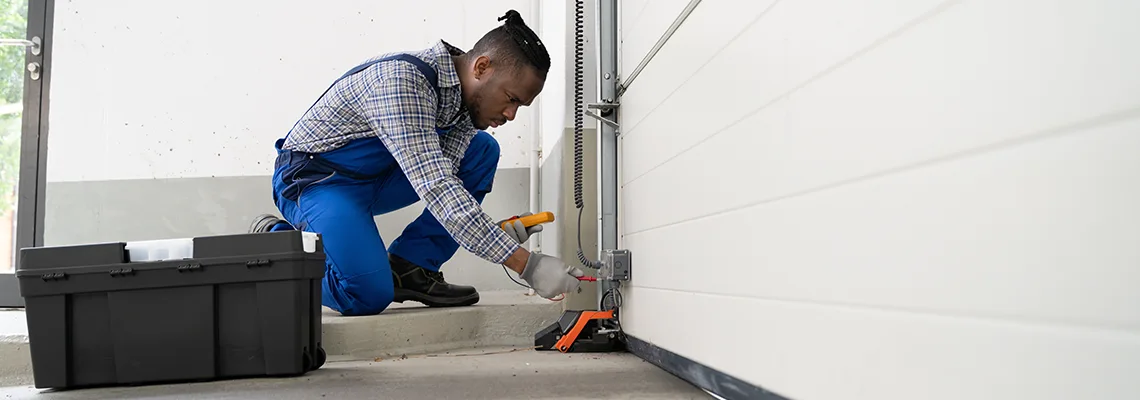 Repair Garage Door Not Closing But Light Flashing in Oakville, ON